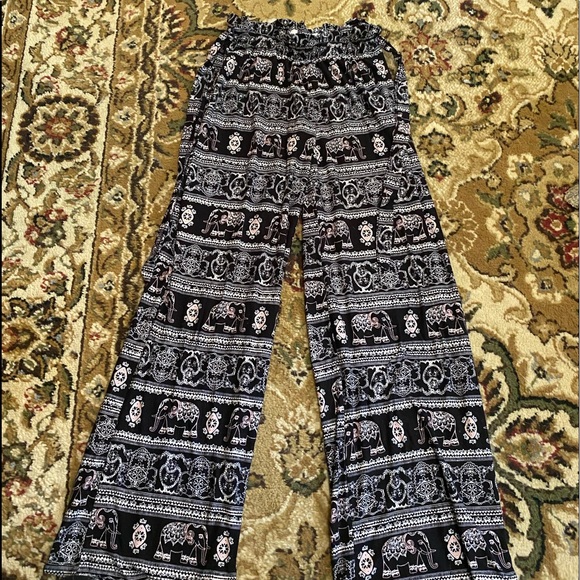 Pink Republic Pants - Pink Republic Black Palazzo Pants with Cute Elephant Pattern Size S